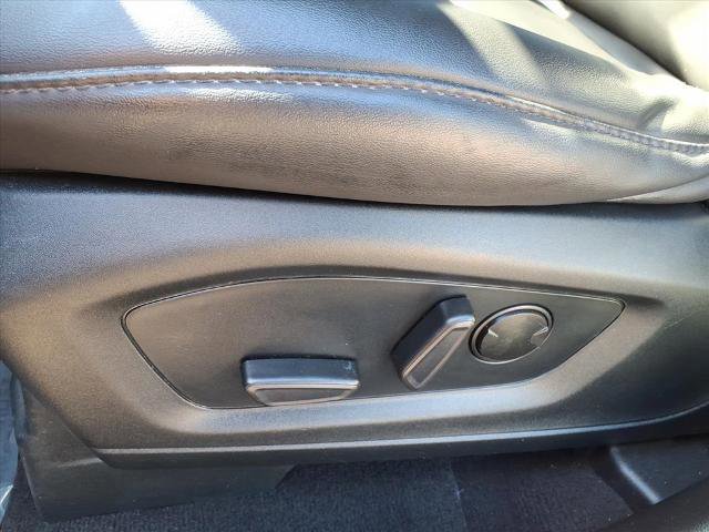 Certified 2023 Ford Explorer XLT w/ Equipment Group 202A AWD/4WD image 18