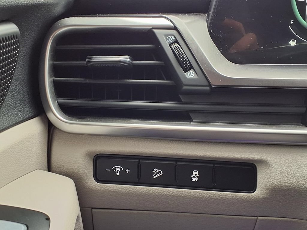 Used 2023 Kia Telluride S FWD image 22