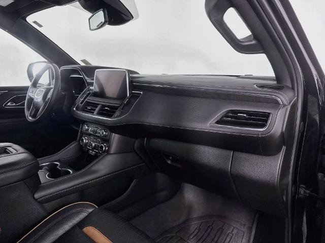 Used 2024 GMC Yukon XL AT4 w/ Technology Package AWD/4WD image 33