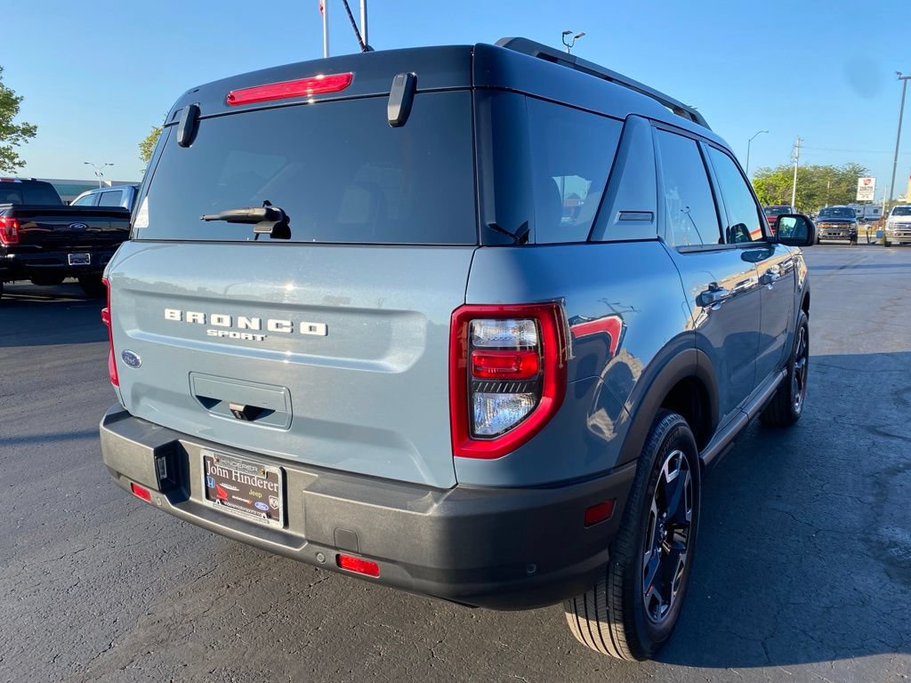 Certified 2024 Ford Bronco Sport Outer Banks w/ Tech Package AWD/4WD image 4