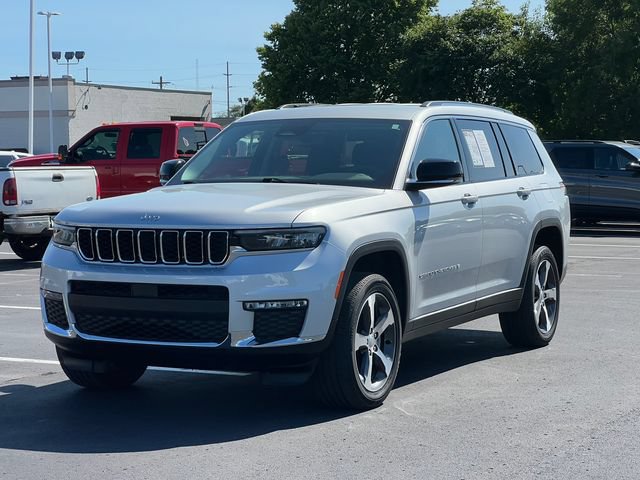 Used 2023 Jeep Grand Cherokee L Limited AWD/4WD image 49