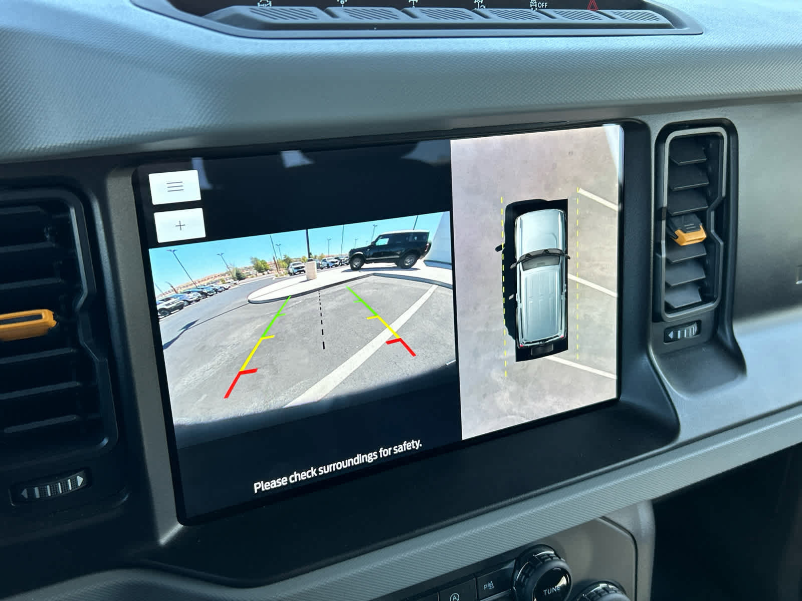 Certified 2023 Ford Bronco Badlands image 41