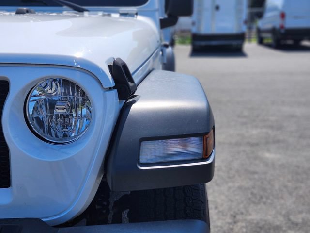 Used 2020 Jeep Wrangler Sport AWD/4WD image 10
