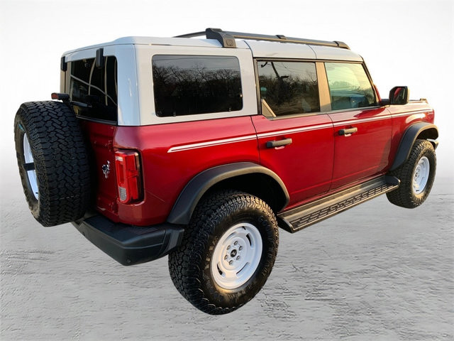 Certified 2025 Ford Bronco Heritage Edition AWD/4WD image 2