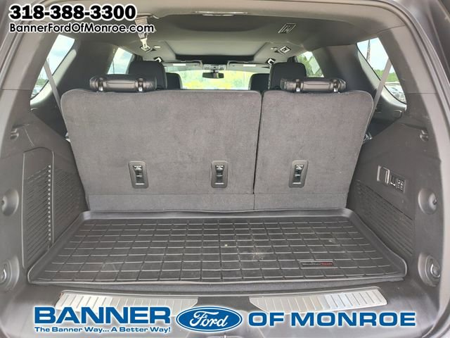 Used 2022 Chevrolet Tahoe Z71 w/ Luxury Package AWD/4WD image 6