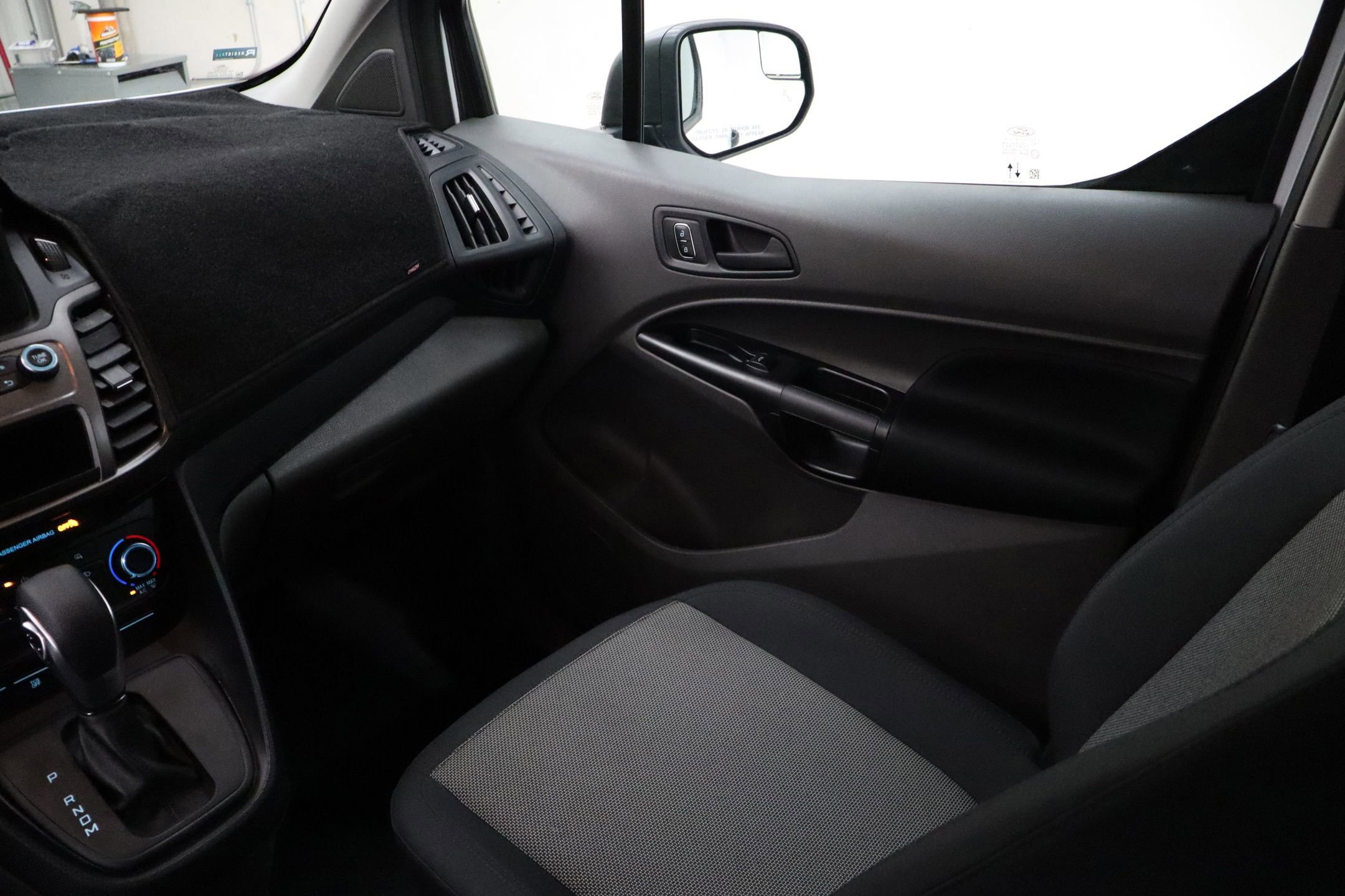 Certified 2023 Ford Transit Connect XL FWD image 26