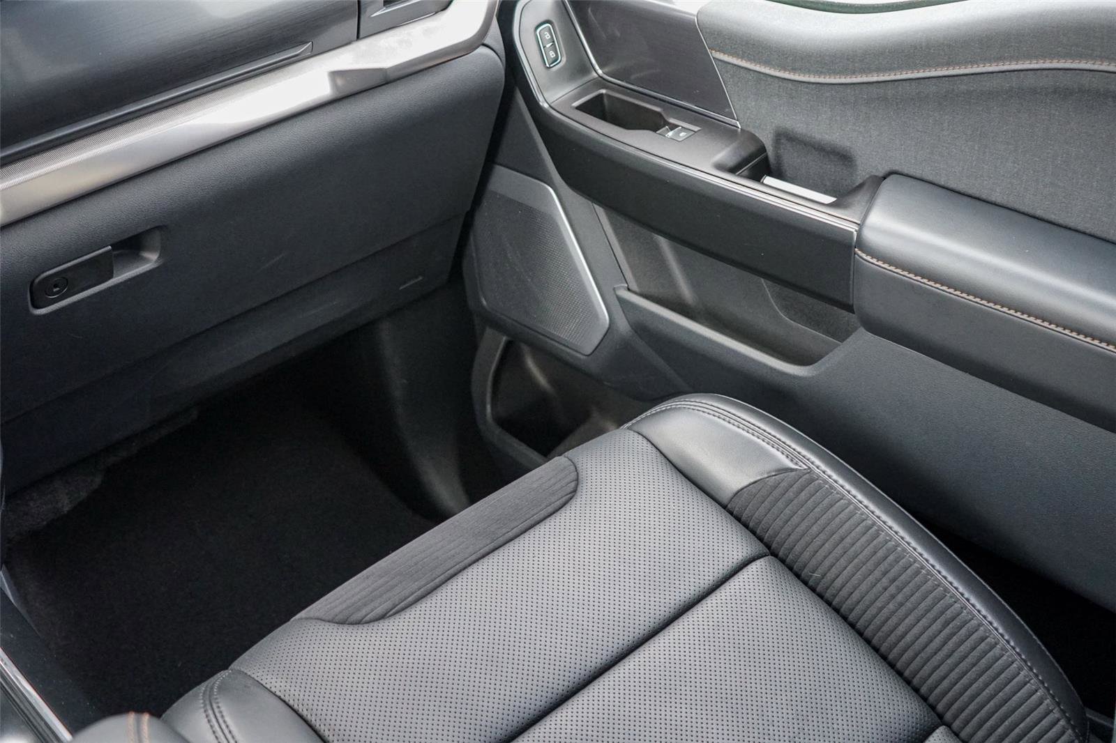 Certified 2023 Ford F150 Raptor AWD/4WD image 28