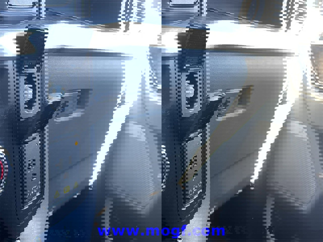 Certified 2023 Ford F150 Lariat w/ Equipment Group 502A High image 14