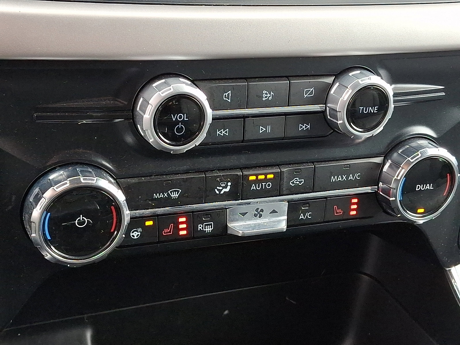 Certified 2023 Ford F150 Lightning XLT w/ Equipment Group 312A High image 16