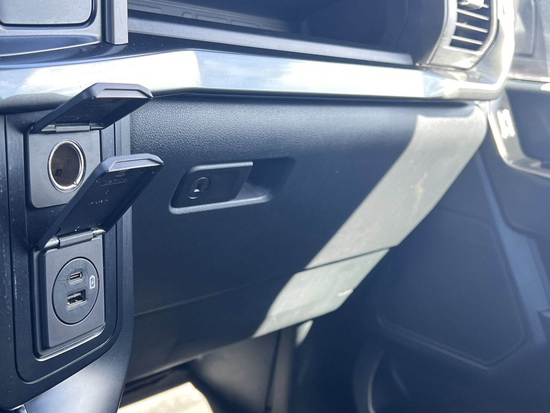 Certified 2023 Ford F150 XL w/ STX Appearance Package image 15