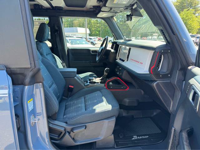 Certified 2025 Ford Bronco Heritage Edition AWD/4WD image 13
