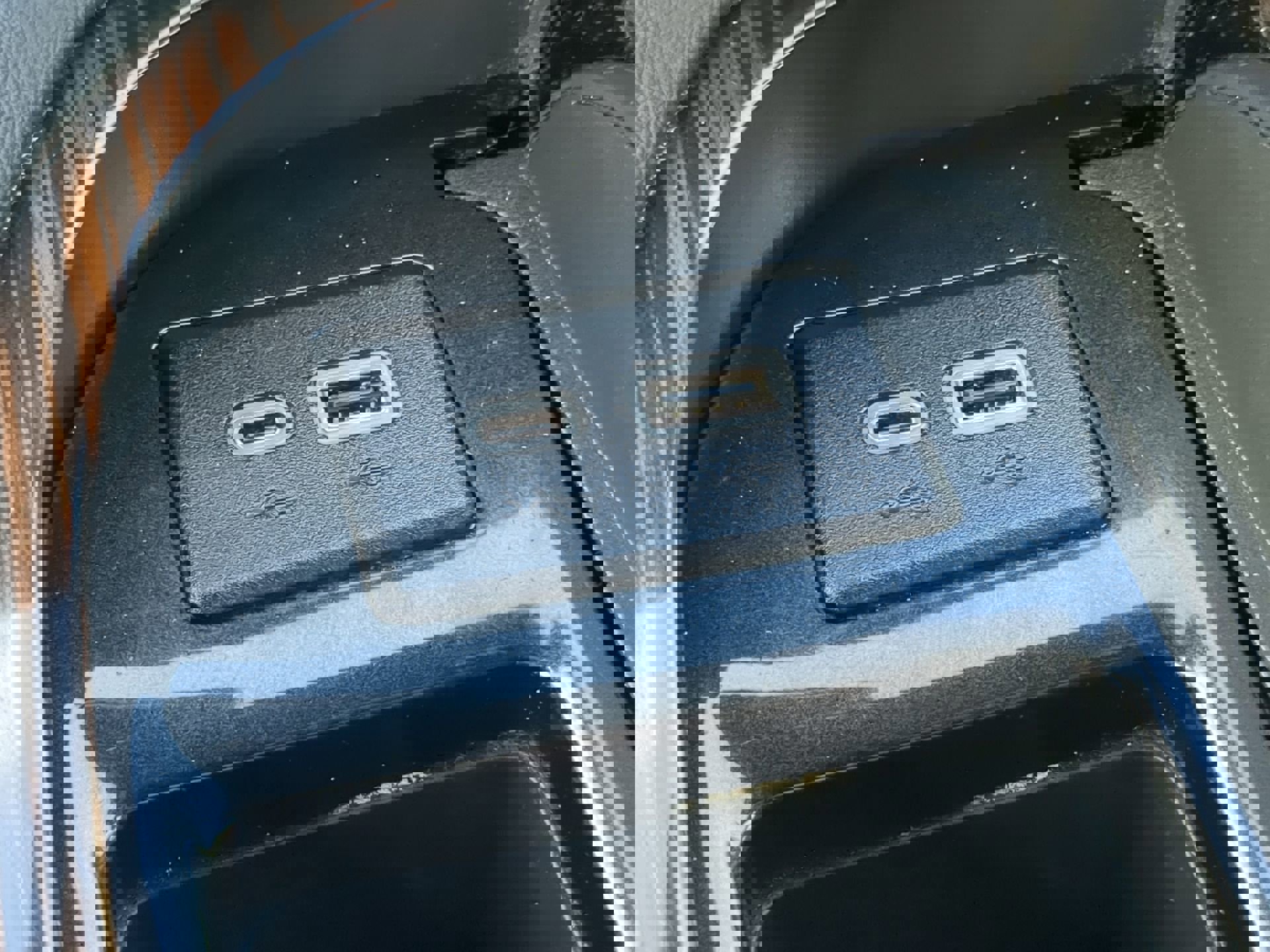 Used 2023 Cadillac Escalade Premium Luxury image 54