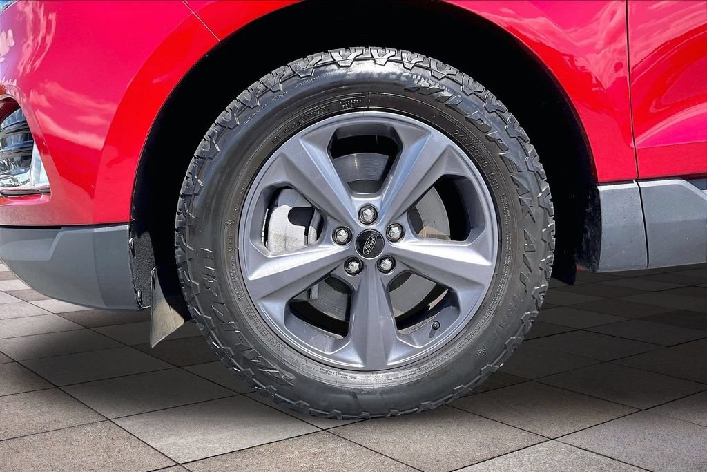 Certified 2024 Ford Edge SEL w/ Sport Appearance Package AWD/4WD image 9