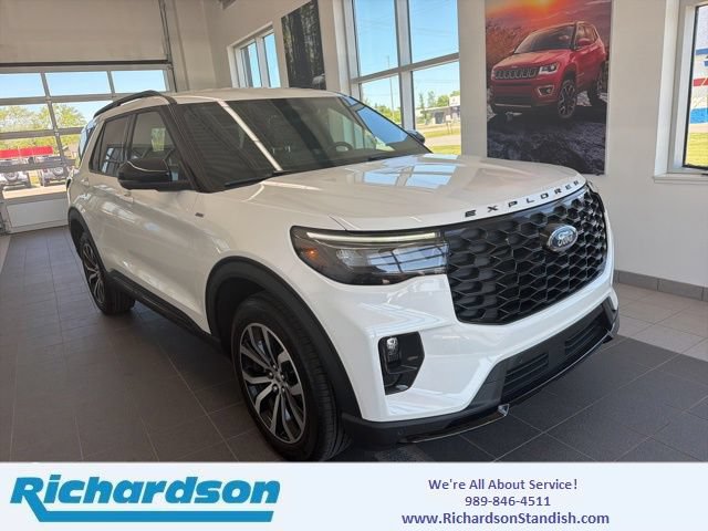 Certified 2025 Ford Explorer ST-Line AWD/4WD image 1