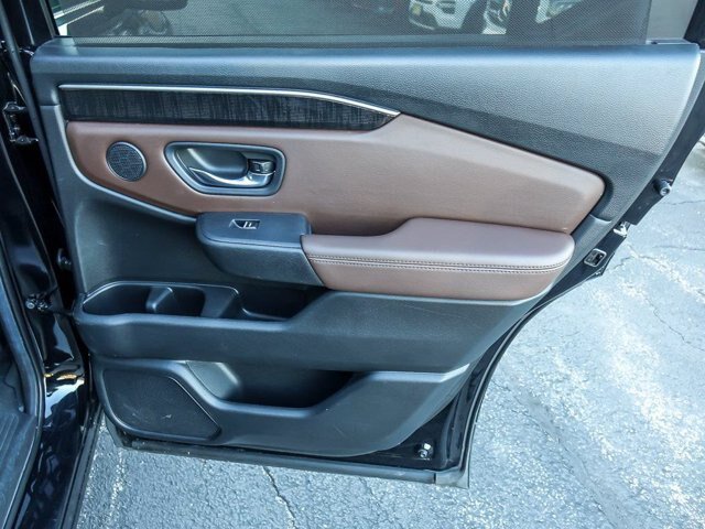 Used 2024 Honda Pilot Elite image 32