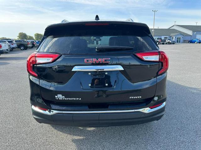 Used 2023 GMC Terrain SLT AWD/4WD image 4