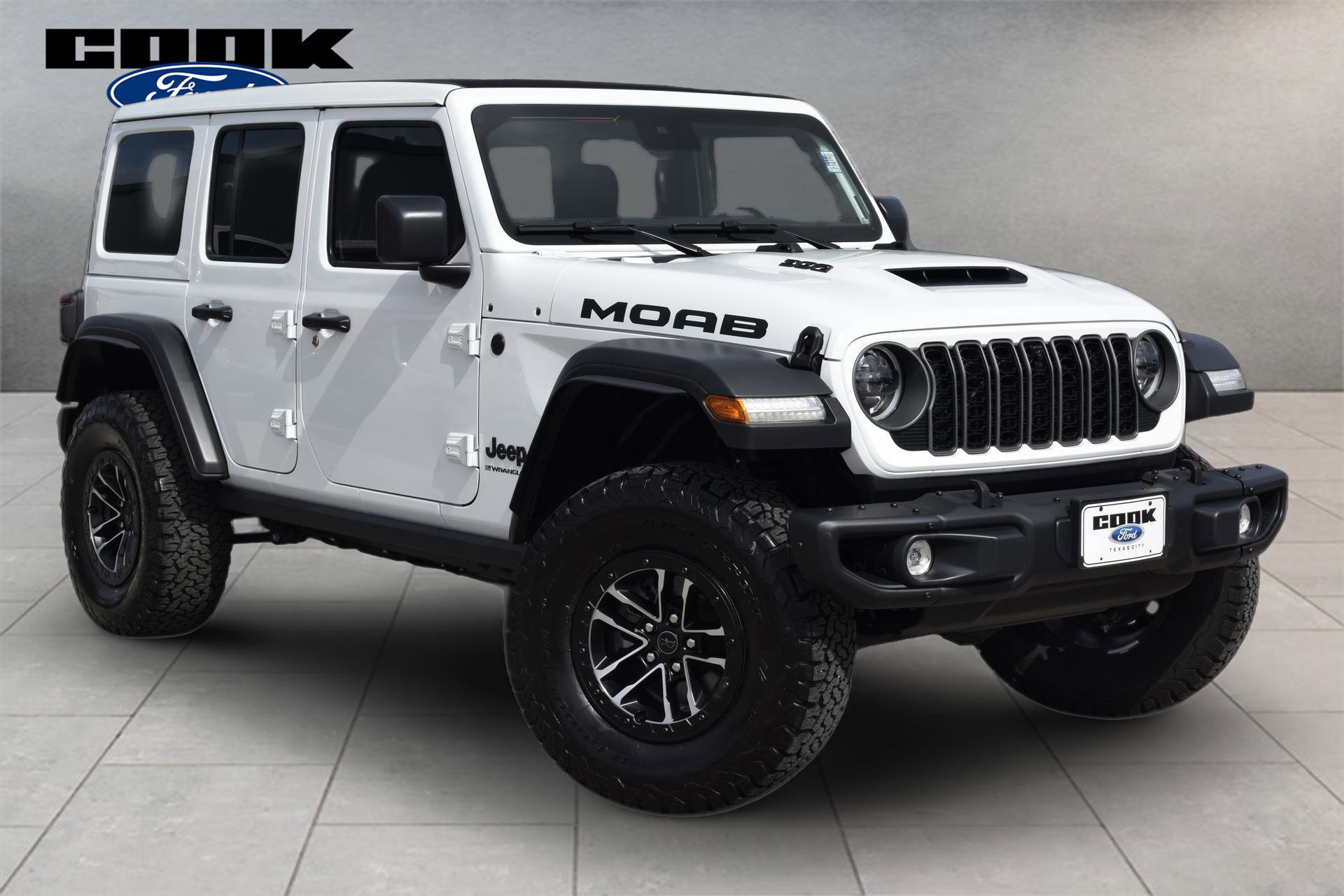 Used 2026 Jeep Wrangler Unlimited Rubicon 392 w/ Quick Order Package 27X Moab AWD/4WD image 2