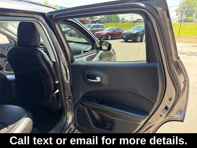 Used 2020 Jeep Compass Latitude AWD/4WD image 25