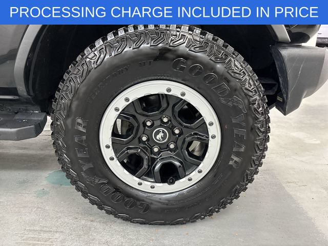 Certified 2023 Ford Bronco Outer Banks w/ Sasquatch Package AWD/4WD image 2
