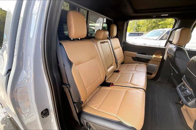 Certified 2024 Ford F250 Lariat w/ Lariat Ultimate Package AWD/4WD image 27