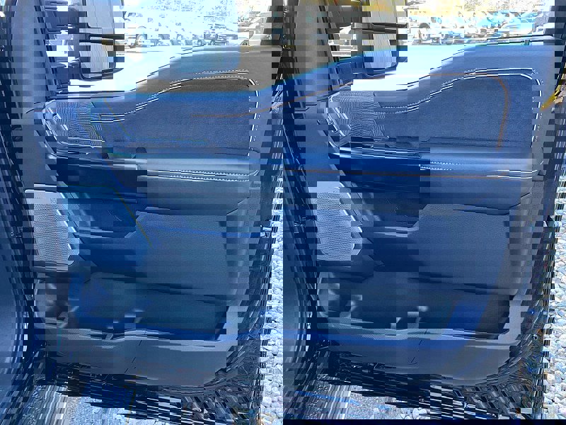 Certified 2022 Ford F150 Platinum w/ Equipment Group 701A High image 28