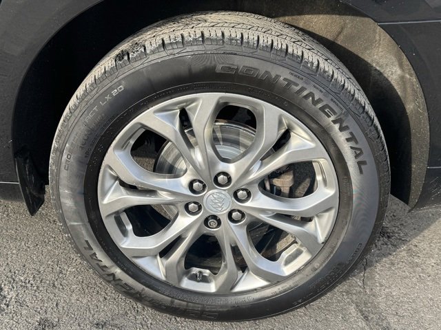 Used 2020 Buick Enclave Avenir w/ Avenir Technology Package image 46