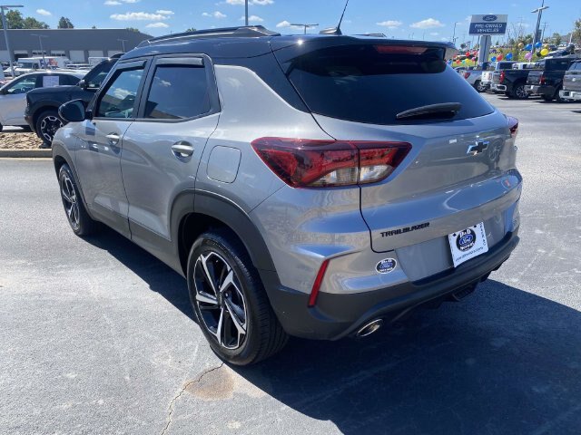 Used 2023 Chevrolet TrailBlazer RS w/ Convenience Package FWD image 5