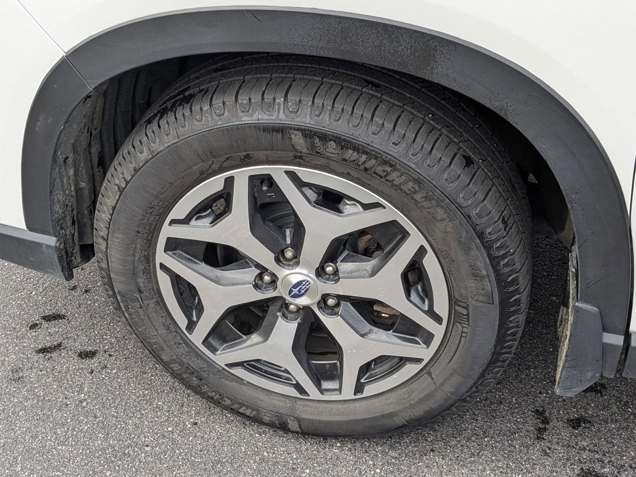 Used 2020 Subaru Forester Premium image 12