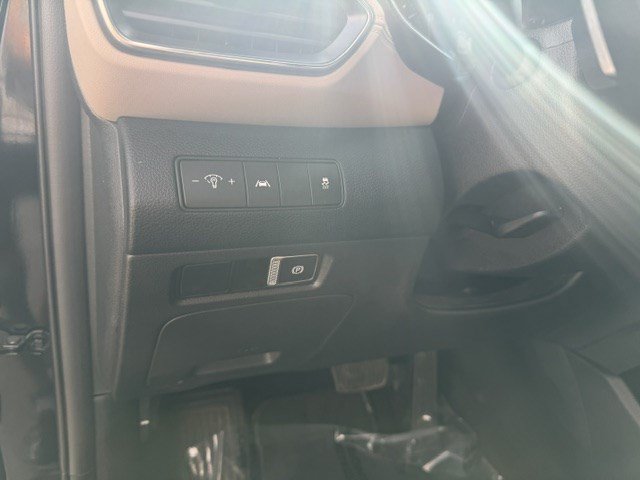 Used 2023 Hyundai Santa Fe SE AWD/4WD image 14
