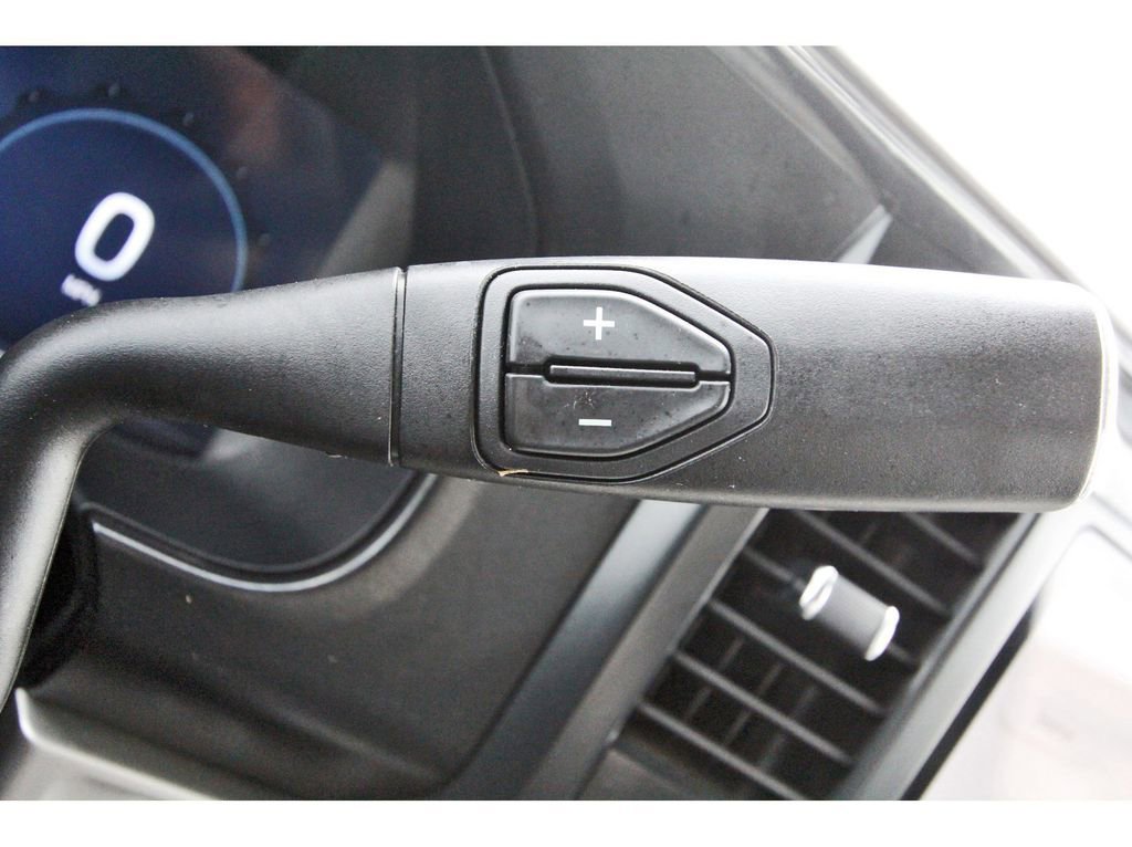 Certified 2024 Ford F250 XLT w/ Black Appearance Package image 17