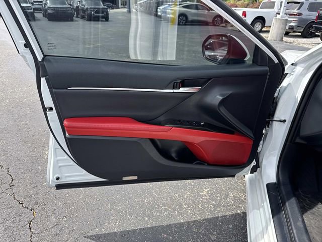 Used 2021 Toyota Camry XSE FWD image 18