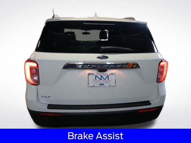 Certified 2023 Ford Explorer XLT image 8