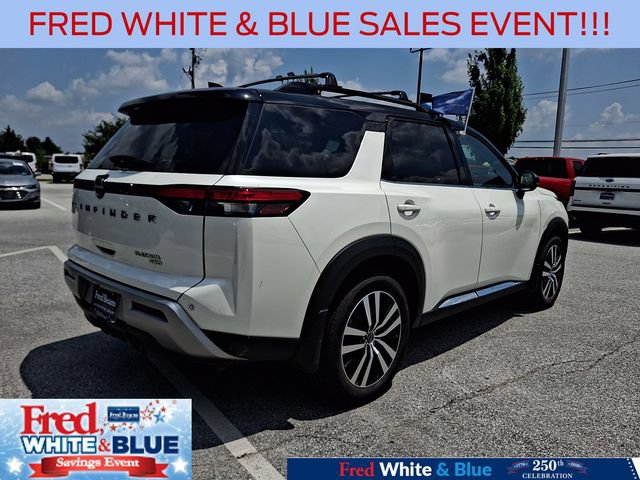 Used 2024 Nissan Pathfinder Platinum w/ Cargo Package AWD/4WD image 10