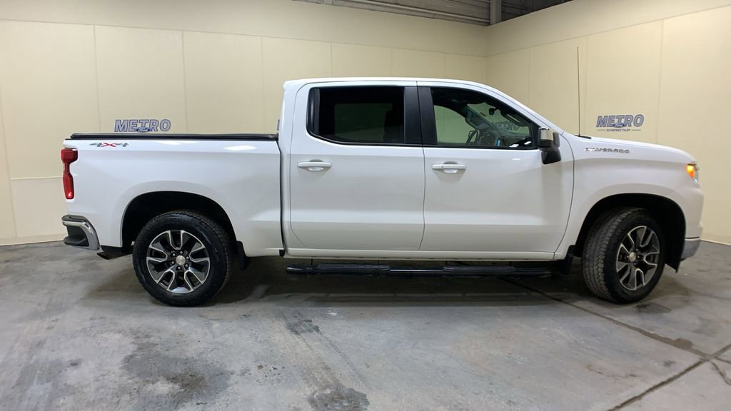 Used 2023 Chevrolet Silverado 1500 LT image 7
