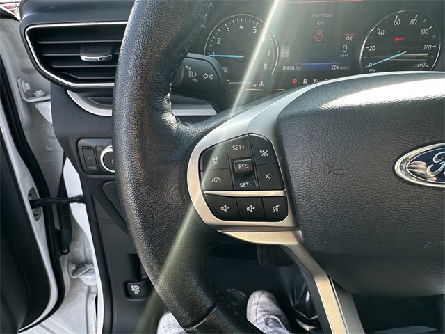 Certified 2022 Ford Explorer XLT w/ Equipment Group 202A image 29