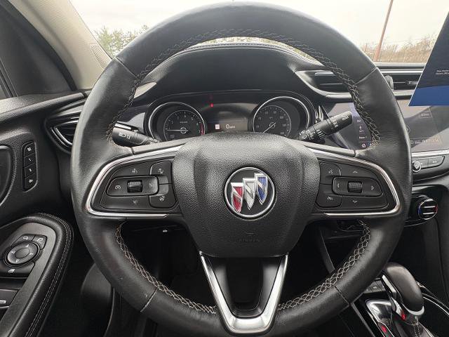 Used 2020 Buick Encore GX Essence w/ Experience Buick Package image 15