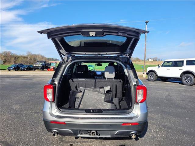 Certified 2023 Ford Explorer XLT w/ Equipment Group 202A AWD/4WD image 7