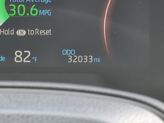 Used 2024 Toyota RAV4 LE AWD/4WD image 35