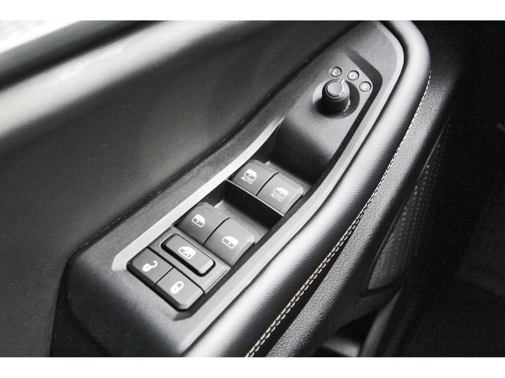 Used 2023 Jeep Grand Cherokee L Laredo image 22