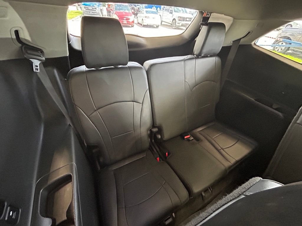 Used 2020 Buick Enclave Avenir w/ Avenir Technology Package FWD image 33