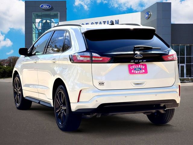 Certified 2022 Ford Edge ST-Line image 2