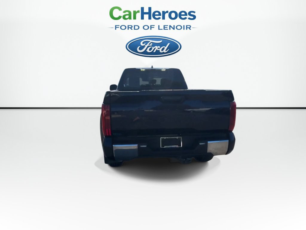 Used 2022 Toyota Tundra SR5 AWD/4WD image 7