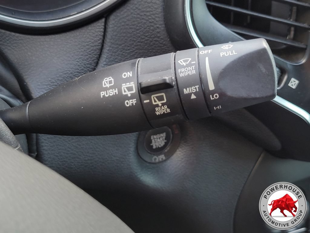 Used 2022 Jeep Cherokee Latitude Lux w/ Sun & Sound Group FWD image 33