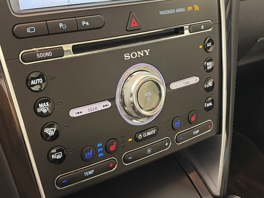 Certified 2017 Ford Explorer Platinum image 21