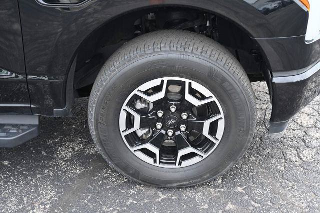 Certified 2022 Ford F150 Lightning XLT w/ Tow Technology Package AWD/4WD image 17