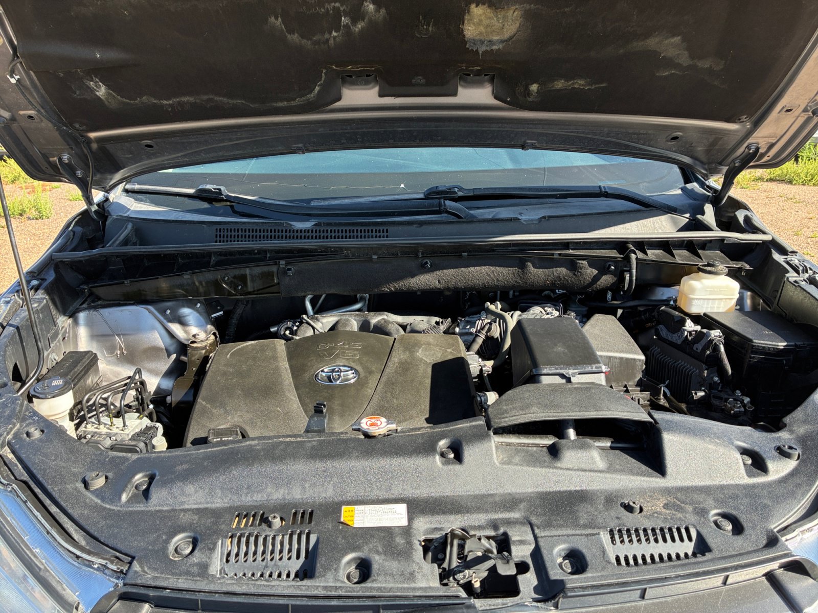 Used 2019 Toyota Highlander XLE AWD/4WD image 21