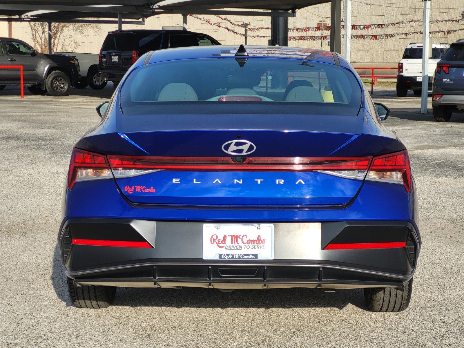 Used 2025 Hyundai Elantra SEL image 5