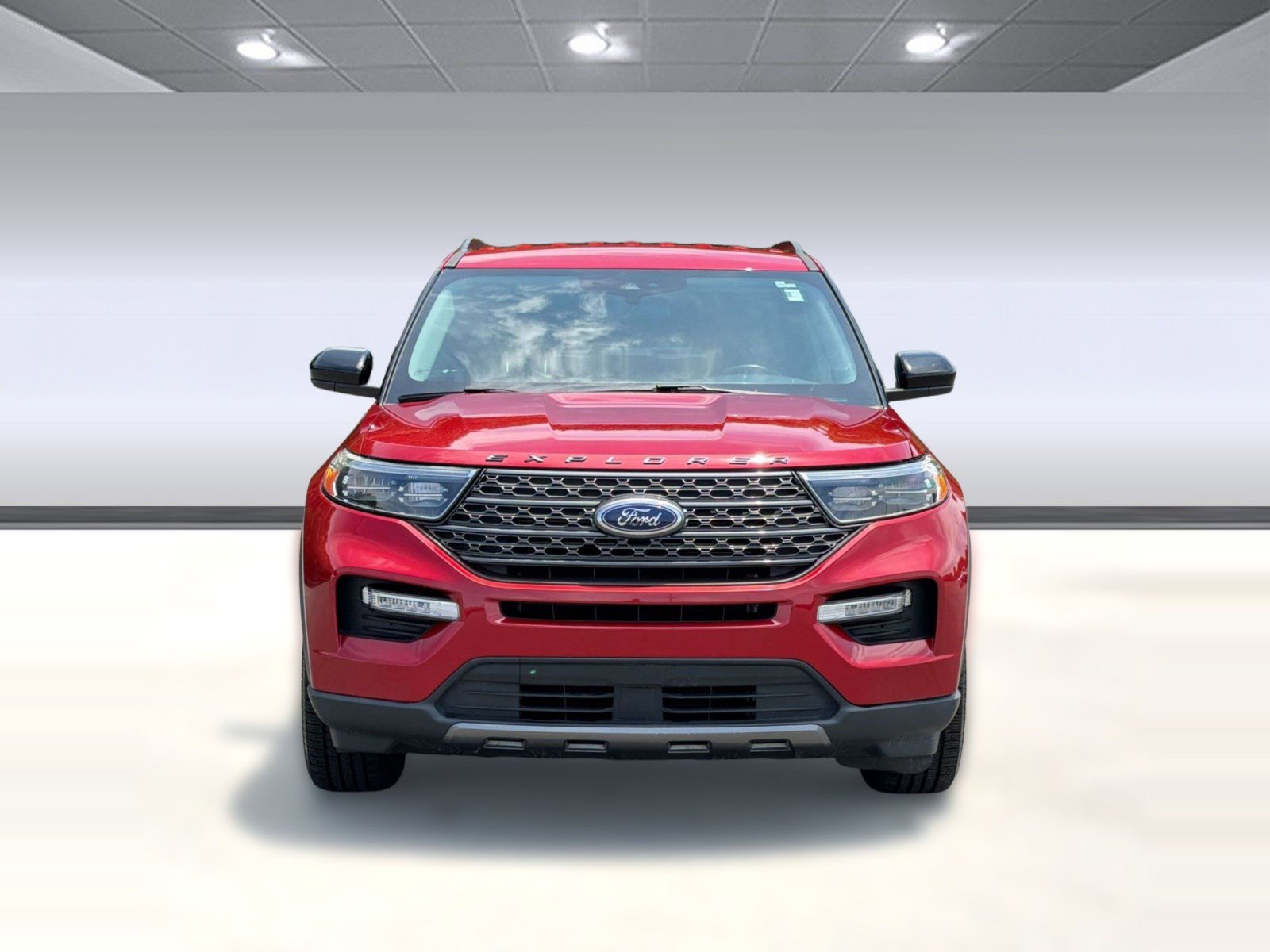 Certified 2022 Ford Explorer XLT w/ Equipment Group 202A RWD image 6