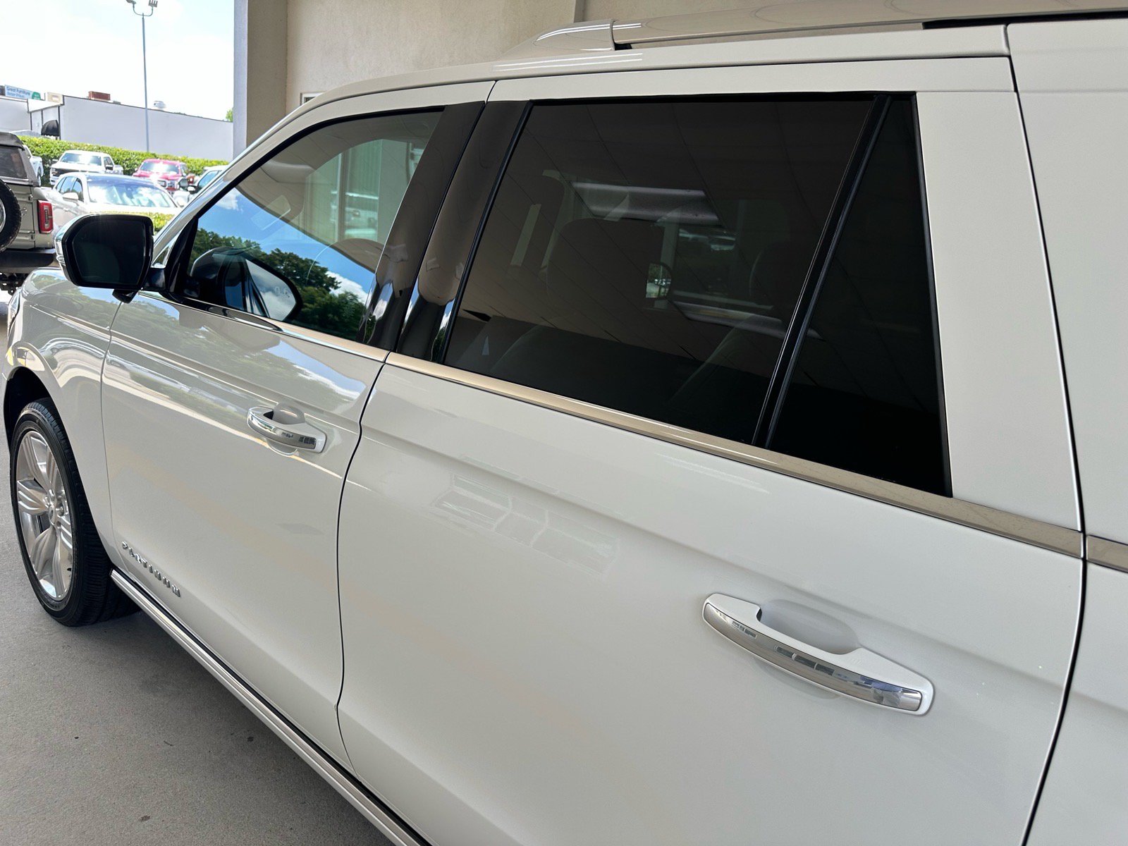 Certified 2022 Ford Expedition Platinum AWD/4WD image 13