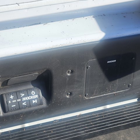 Used 2022 Chevrolet Silverado 1500 LTZ w/ LTZ Premium Package image 11